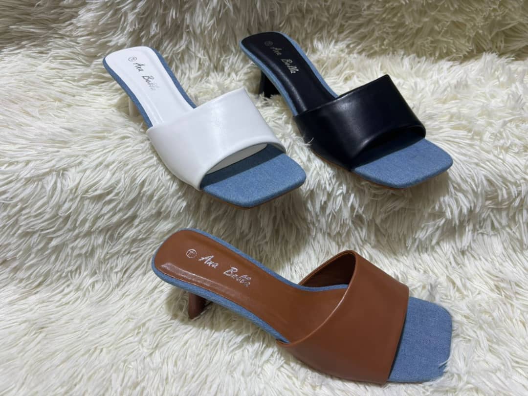 sandales à talon moyen