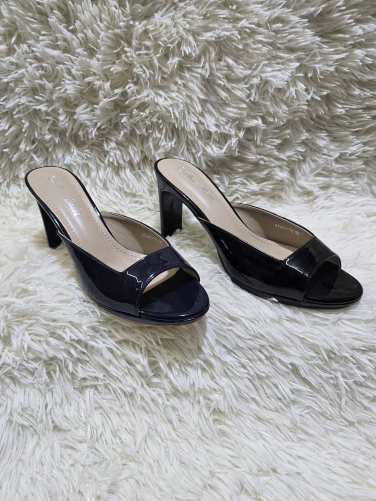 Chaussures femme à talon moyen